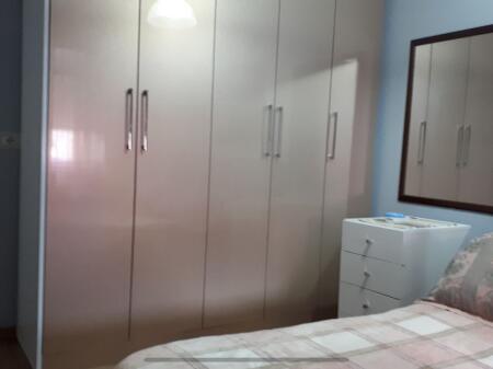 APARTAMENT 2+1 TEK RRUGA KOSOVAREVE