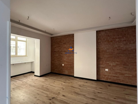 APPARTAMENTO IN VENDITA 62M2 "LICEO PETRO NINI, BLLOK" 155.000 EURO.