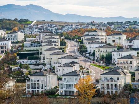 SHITET VILE 660 M2 ROLLING HILLS 1.600.000 EURO