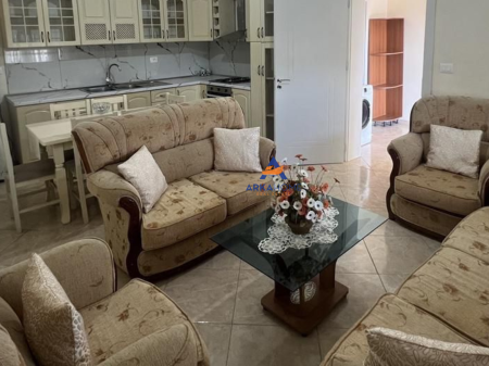 AFFITTASI APPARTAMENTO 2+1 "A FARKE" 300 EURO.