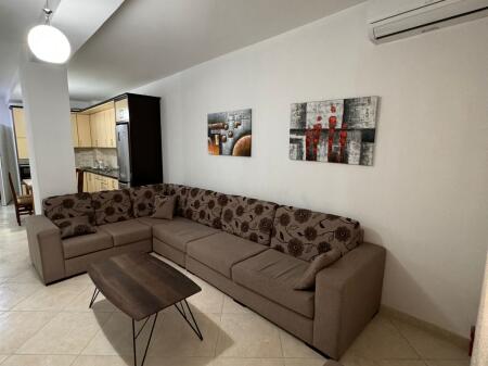 Apartament me Qira 1+1 + Ballkon 📍Rruga Dalip Topi, Prane residences Platea