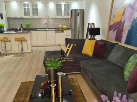 VENDESI APPARTAMENTO 1+1+BLK ALLA COMUNE DI PARIGI 200.000 EURO