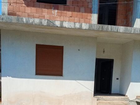 CASA IN VENDITA NEL CENTRO DI KAMEZ