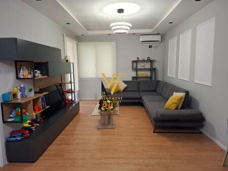 JEPET APARTAMENT 2+1+BLK ME QERA TE KOPSHTI BOTANIK 800 EURO