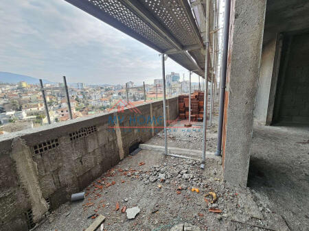 Apartament 1+1+Verande ne Shitje te Grandi Tirane