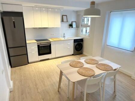 Apartament 1+1 Me Qera Ne Vasil Shanto (ID B211357) Tirane