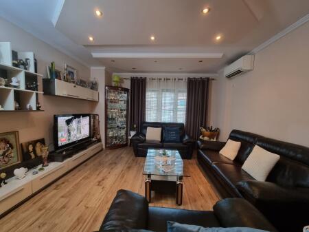 2+1 apartment for rent at 21 Dhjetori
