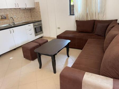 1+1 for rent in Don Bosko for 350€