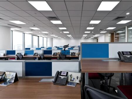OFFICE FOR RENT 120 M2 SELVIA 1,500 EURO