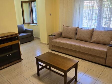 🏢Rruga Fortuzi,prane Shkolles 9-vjecare “Jeronim De Rada” shitet apartament 2+1+2, 195,000 €uro