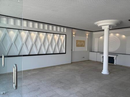 MAGAZZINO PRUSH IN AFFITTO, TIRANA