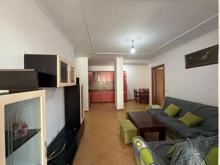 Shitet apartament 2+1 ne Astir , Bar Oksigjen