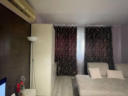 APPARTAMENTO IN AFFITTO 1+1 COMUNE DI PARIGI 500 EURO