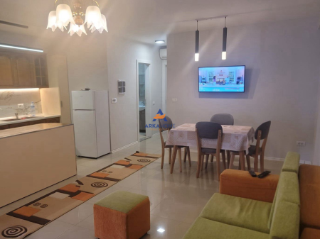 VENDESI APPARTAMENTO 2+1+VERANDA "AL COMPLESSO MALEZJAN" 160.000 EURO.
