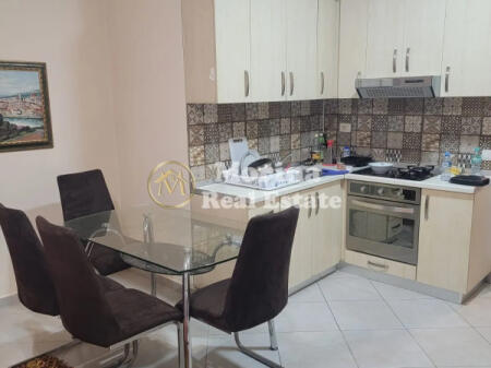Qera, Apartament 2+1, Kodra Diellit, 550 euro/muaj