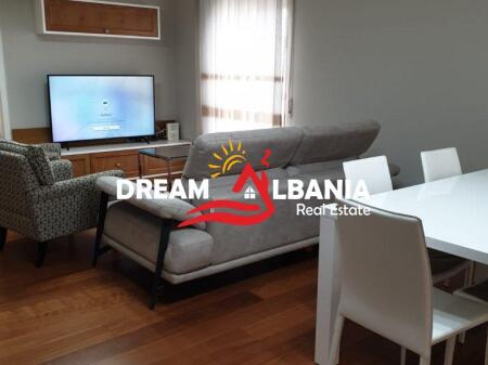 Super Apartament 3+1+2 ne shitje te Liqeni i Thate rruga Peti (ID 4131332).