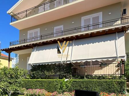 VILLA SU TRE PIANI A VAQARR 400.000 EURO