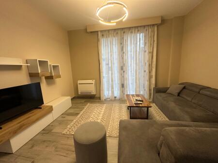 APARTAMENT 1+1 ME POST PARKIMI | ME QIRA | Teg