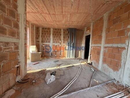Shitet Apartament 2+1 ne Astir
