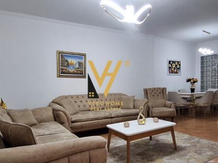 2+1+2 TE KOMUNA E PARISIT 250.000 EURO