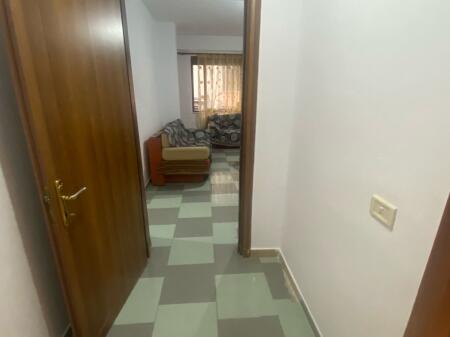 Strada di Elbasan casa in affitto 1+1