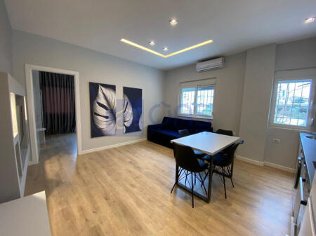 Affittasi appartamento 1+1 a 21 Dhjetori 500 euro