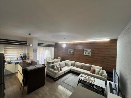 SHITET APARTAMENT 3+1 NE YZBERISHT TOTALISHT I INVESTUAR !