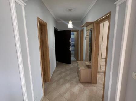 🏡 Shitet Apartament 2+1+2 – 95 m², pranë Hotel Adriatik, Plazh Durrës