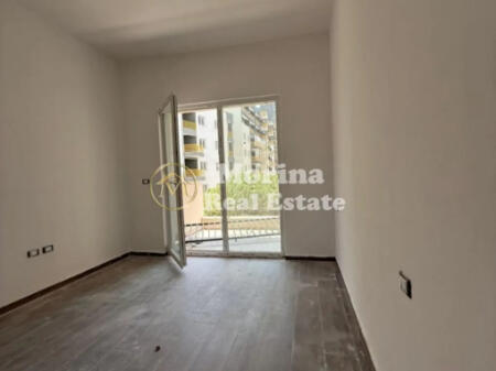 Business Premises for Rent 1+1+Annex+Balcony, Dritan Hoxha St., 400 euro/month