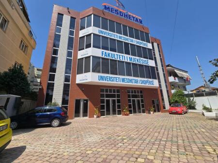 🏢 ESKLUZIVE – Jepet me Qira Godinë Multifunksionale 4-Katëshe