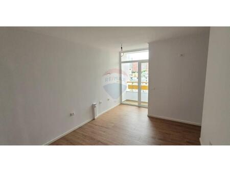 Apartment 1+1 for Sale – Irfan Tomini St.