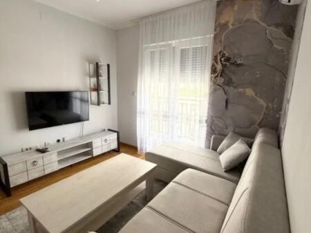 Apartament Me Qera 1+1 tek Rruga e Elbasanit (ID B211359) Tirane