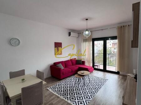 APARTAMENT ME QERA 1+1 ASTIR 450 EURO