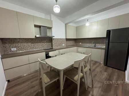 For Rent Apartment 2+1 + Parking Spot | Botanical Garden
