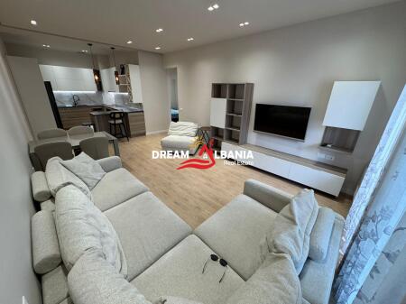 Apartment 3+1+2 for sale, at Liqeni Thate, near Rr Peti (ID 4131460)