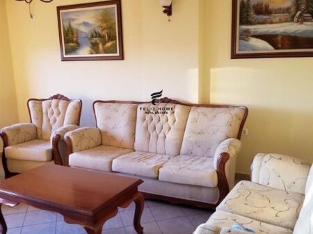 APARTAMENT ME QERA 2+1 RRUGA E DIBRES 500 EURO
