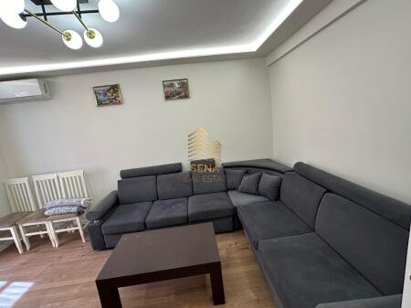 Affitto, Appartamento 1+1, Via Dibres, 550 Euro/mese