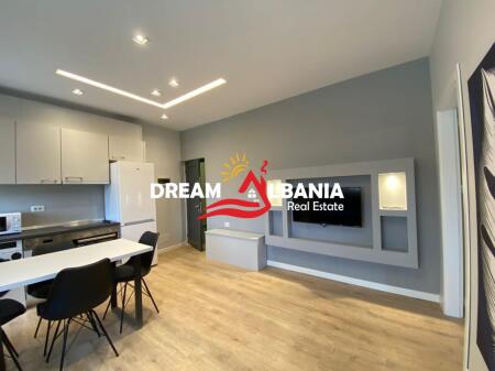 Appartamento 1+1 in affitto nella zona del 21 Dicembre vicino ai convitti di Ingegneria Edile a Tirana (ID 4211735)