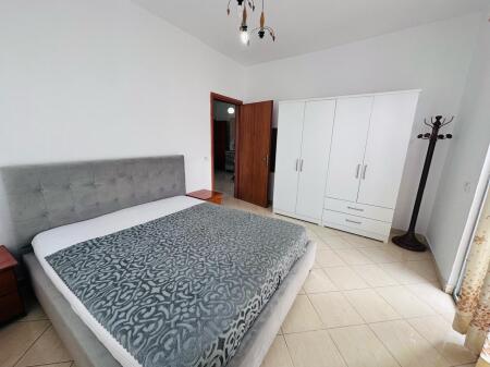 Apartament 2+1 me qera