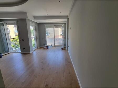 Appartamento 2+1 in affitto a Brryli / 500 €