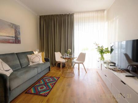 Appartamento 1+1+parcheggio in vendita con vista mare a Valona