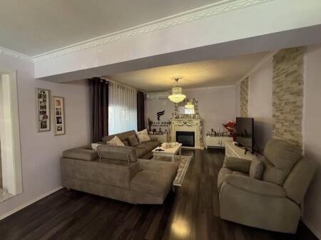 ZYRE ME QERA 120 M2 BLLOK 2.500 EURO