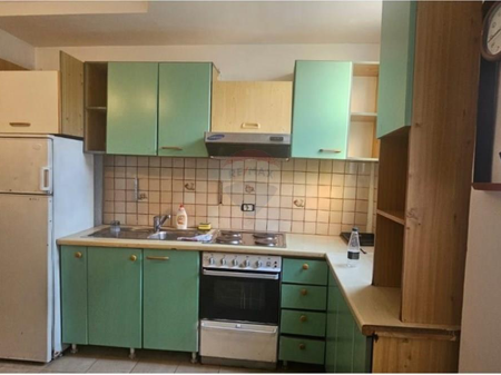 Appartamento 1+1 in affitto in via Elbasani !