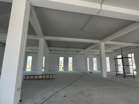 SUPER BUILDING FOR RENT 3 FLOORS IN PRUSH