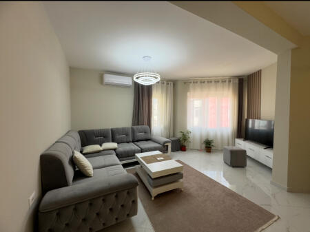 For rent 1+1 + 🅿️ near Zogu I Boulevard