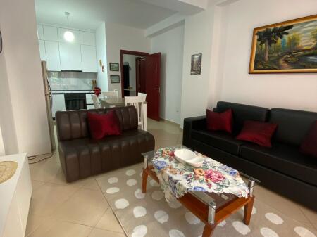 Qera, Apartament 1+1, Astir