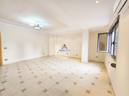 APARTMENT FOR RENT 3+1+BALCONY "IN THE CENTER" 950 EURO.
