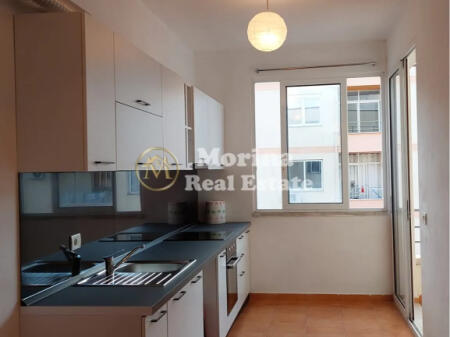 Affitto, Appartamento 2+1+2, Astir, 450 euro/mese
