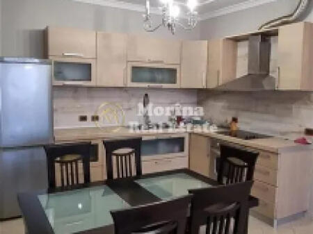 Affitto, Appartamento 3+1, 21 Dhjetori 1000 euro/mese.