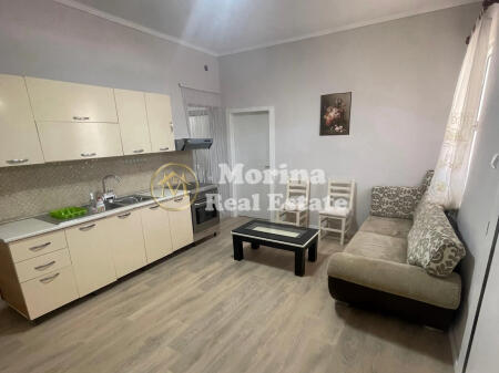 Affitto, Ingresso Privato 2+1, Comune di Parigi, 450 Euro/Mese